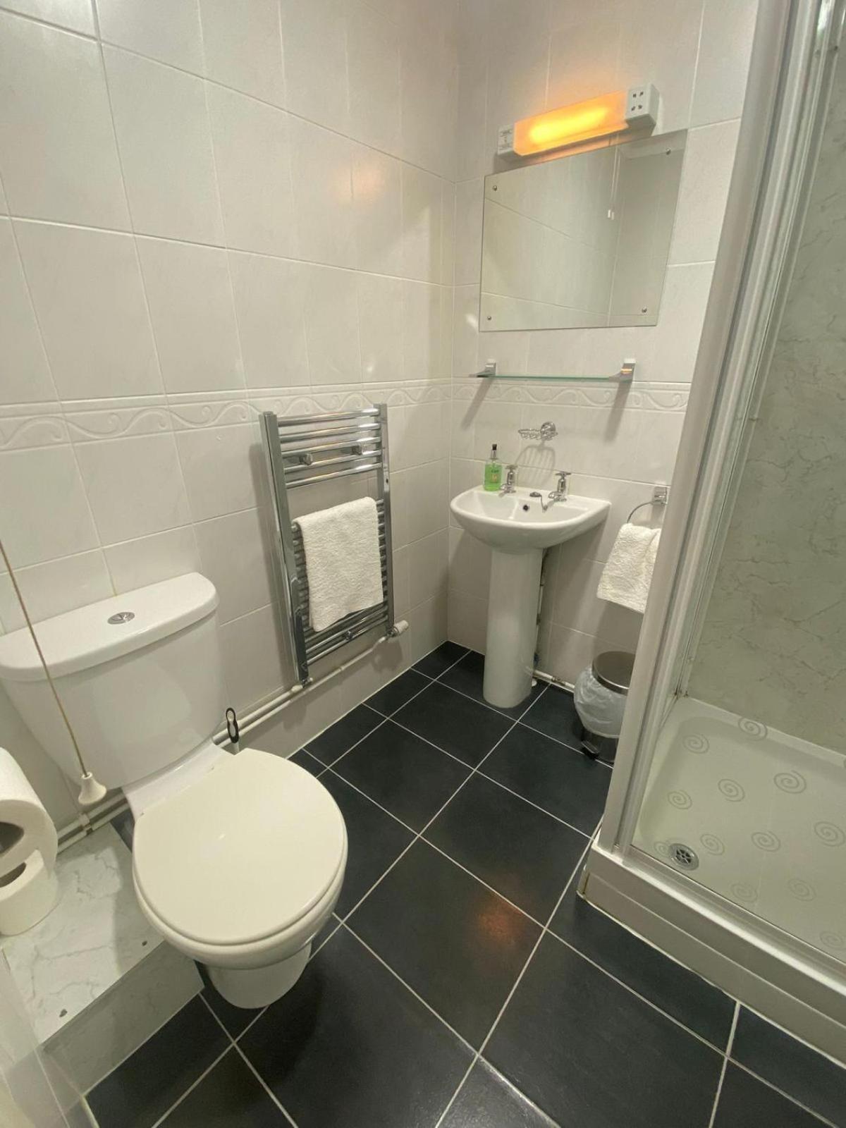 Landguard Lodge Guest House Shipley  Camera foto